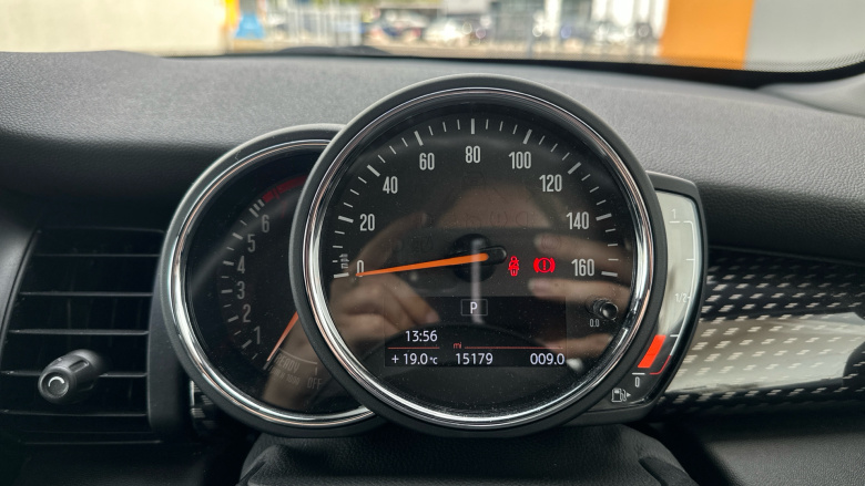 MINI Hatchback 2.0 Cooper S Sport II 3dr Auto Petrol Hatchback